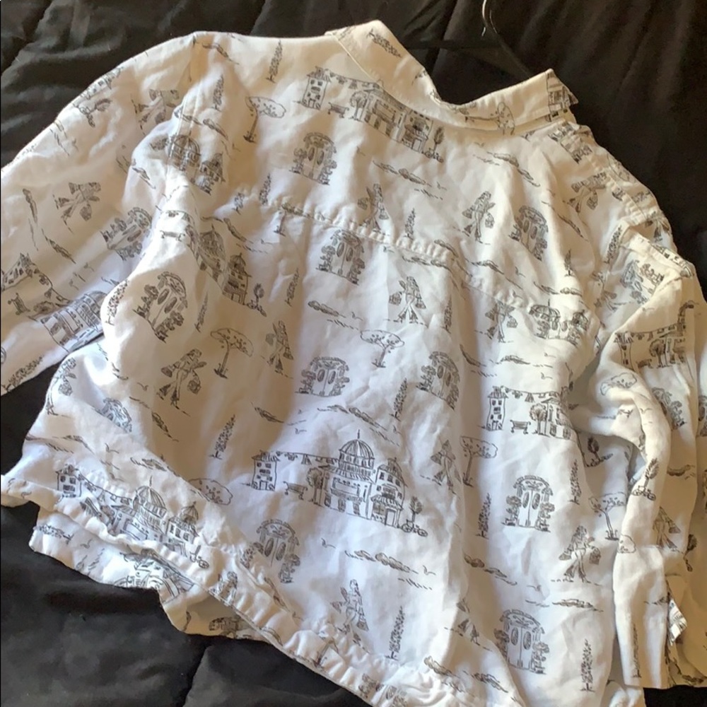 Button up top! - Picture 3 of 3